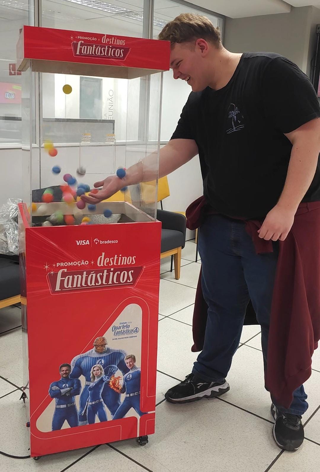 Grua de Vento Personalizada com Bolinhas