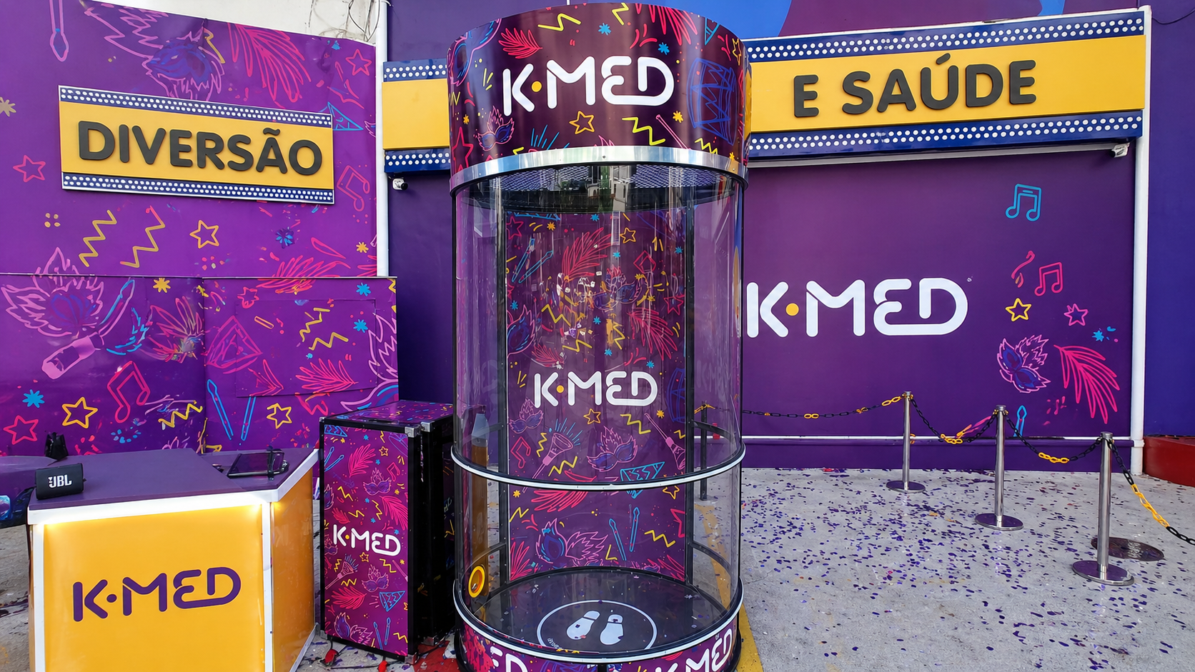 Máquina de Brindes com Vento e Papeiszinhos